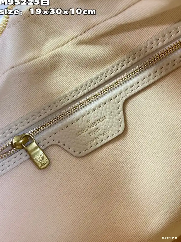 LOUIS VUITTON BOULOGNE 0522